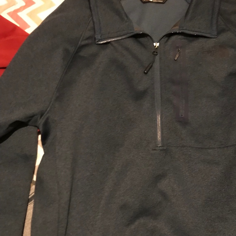North face 1/4 zip